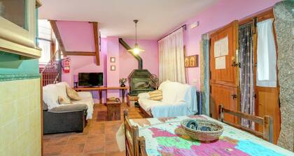 Country Holiday Getaway in Casas del Monte