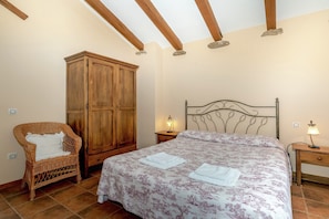 3 chambres, accès au Wi-Fi (inclus)