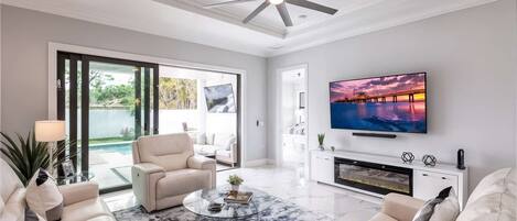 TV, fireplace, offices