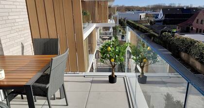 Luxusapartment mit Pool und Parkplatz