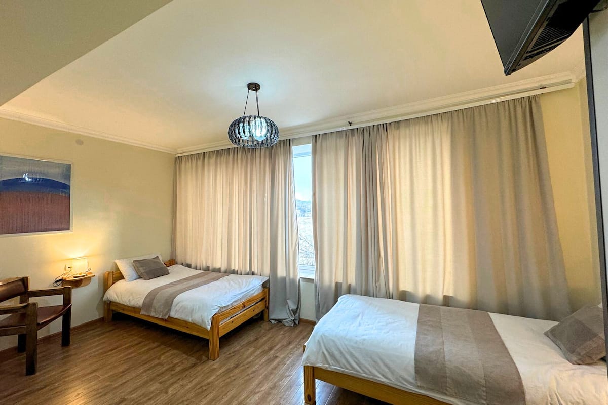 Deluxe-Zweibettzimmer | Kostenloses WLAN, Rollstuhlgeeignet