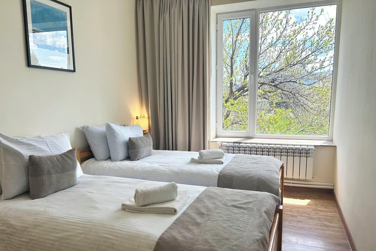Economy Twin Room | Free WiFi
