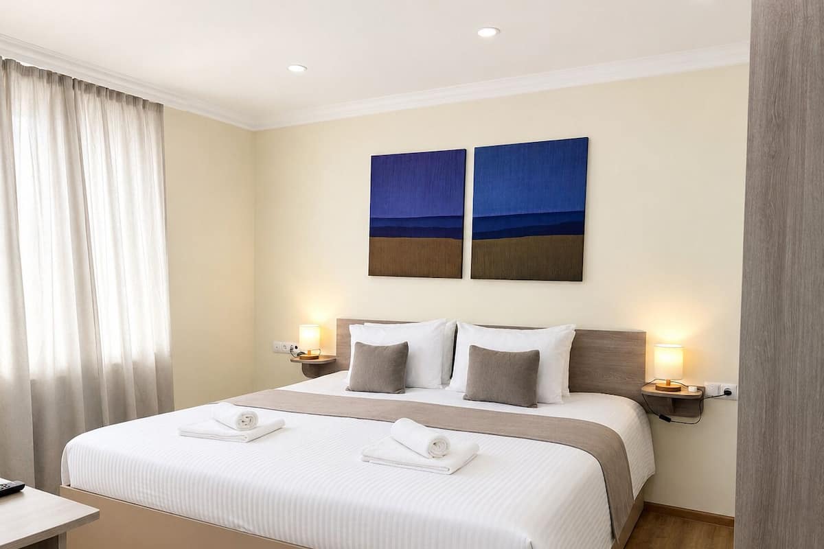 Deluxe Double Room, Balcony | WiFi (free)
