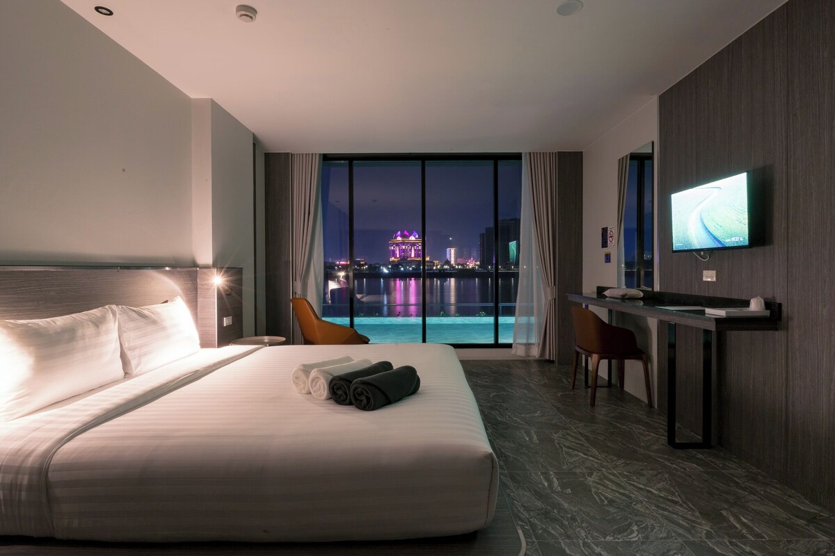 Chambre Double Deluxe, vue piscine