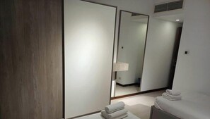 Iron/ironing board, WiFi, bed sheets - Luxury 2BR • Porto New Cairo • Pool & 3 Baths (New Cairo 1)