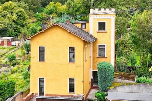 Renovated until May - dream home w. Garden and billiards