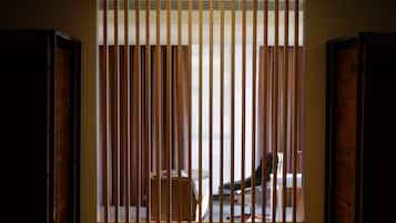 Deluxe-Doppelzimmer, Balkon, Stadtblick | Innenbereich