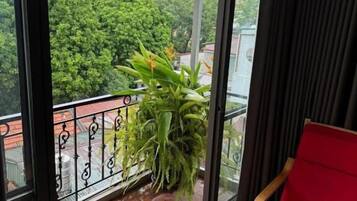 ベーシック ダブルルーム バルコニー シティビュー | 内装