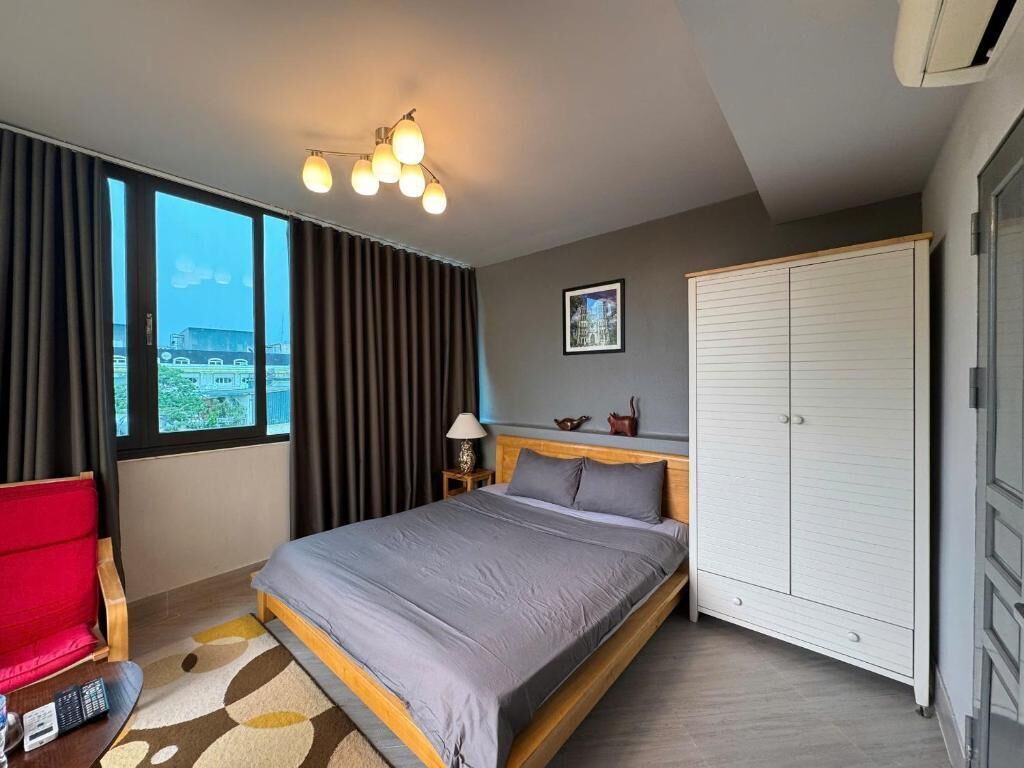 ベーシック ダブルルーム バルコニー シティビュー | WiFi (無料)