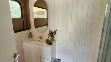 Luxury-Ferienhütte, Bergblick | Badezimmer