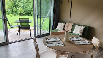 Luxury-Ferienhütte, Bergblick | Wohnbereich