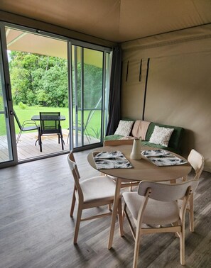 Kabin Mewah, pemandangan gunung | Area keluarga