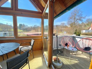 Dining - Lea La Milan Apartment – Comfortable Retreat Near Stockach, Close to Lake Constance (Stockach)