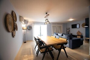 Dining - Harmony 89 (Palaio Faliro)