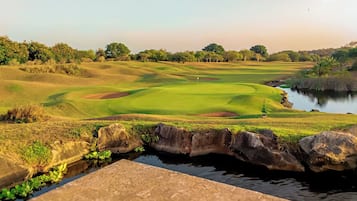Family Villa, Balcony, Golf View