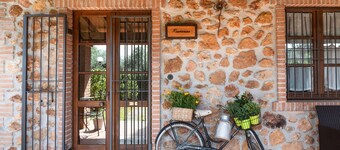 Holiday Home 'Il Cerreto – Casa Rosmarino' with Private Garden, Wi-Fi & Air Conditioning