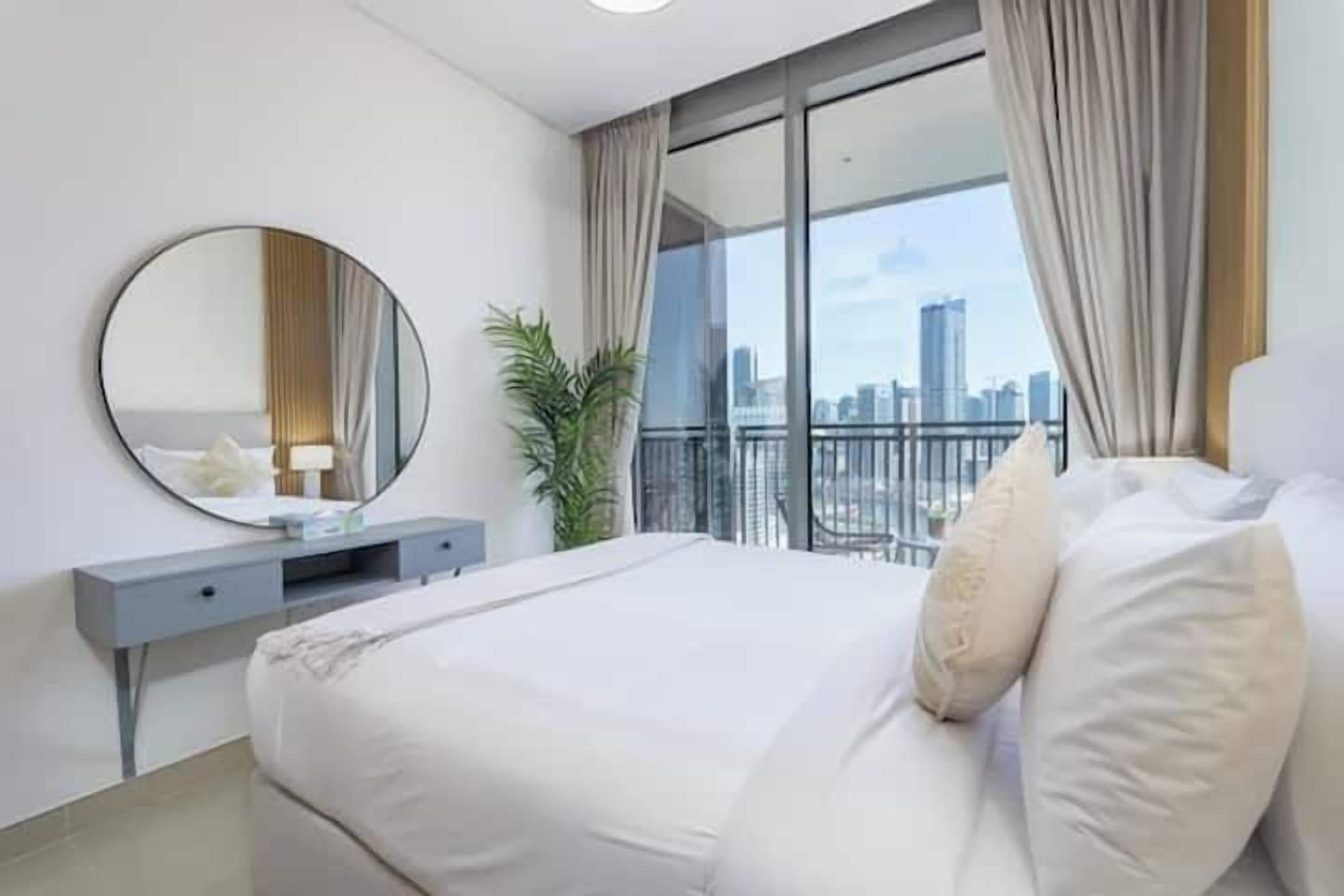 尊荣公寓, 阳台, 运河景观 | 熨斗/熨衣板、婴儿床、免费 WiFi、床单