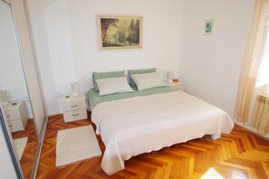 Nicht klassifiziertes Bild, 3 von 36, Schaltfläche