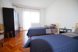 Nicht klassifiziertes Bild, 4 von 36, Schaltfläche