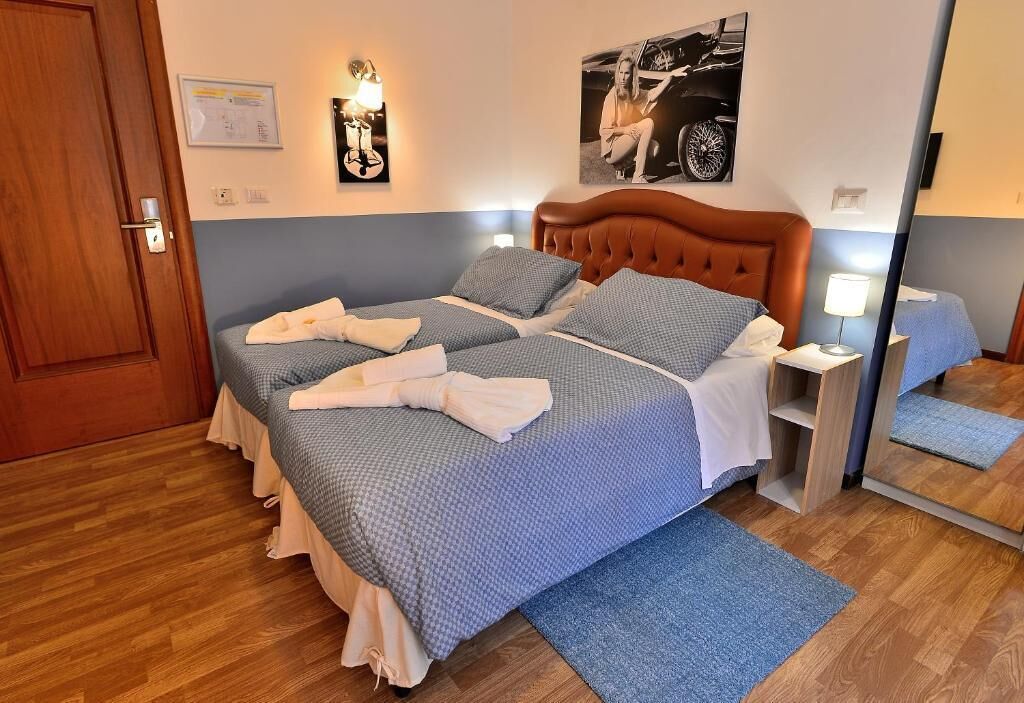 Twin Room | In-room safe, blackout drapes, iron/ironing board, free WiFi