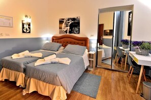 Twin Room | In-room safe, blackout drapes, iron/ironing board, free WiFi - DolceVeneto (Rome)