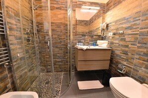 Camera Comfort | Bagno | Doccia