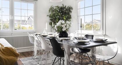 Sunset Getaway Group House in Malmö