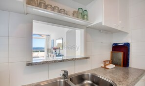 Fridge, microwave, oven, stovetop - Wonderfull Sea View  (Calonge)