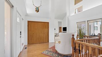 Comfort House, Mountain View | Interior