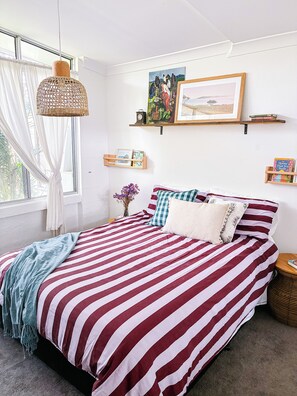 Bügeleisen/Bügelbrett, WLAN, Bettwäsche