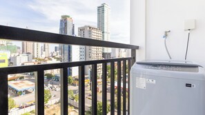 Gambar tidak terklasifikasi, 2 dari 39, tombol