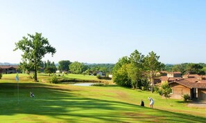 Golf - Apartment in Eauze With Golf & Pool (Eauze)