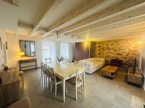 Nicht klassifiziertes Bild, 4 von 13, Schaltfläche