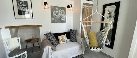 スマートテレビ、書庫