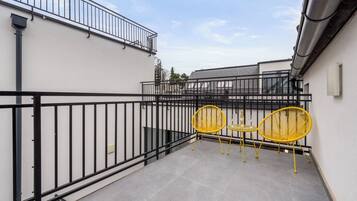 Apartment, Mehrere Betten, Nichtraucher | Terrasse/Patio