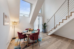 Apartment, 2 Bedrooms | Tempat makan