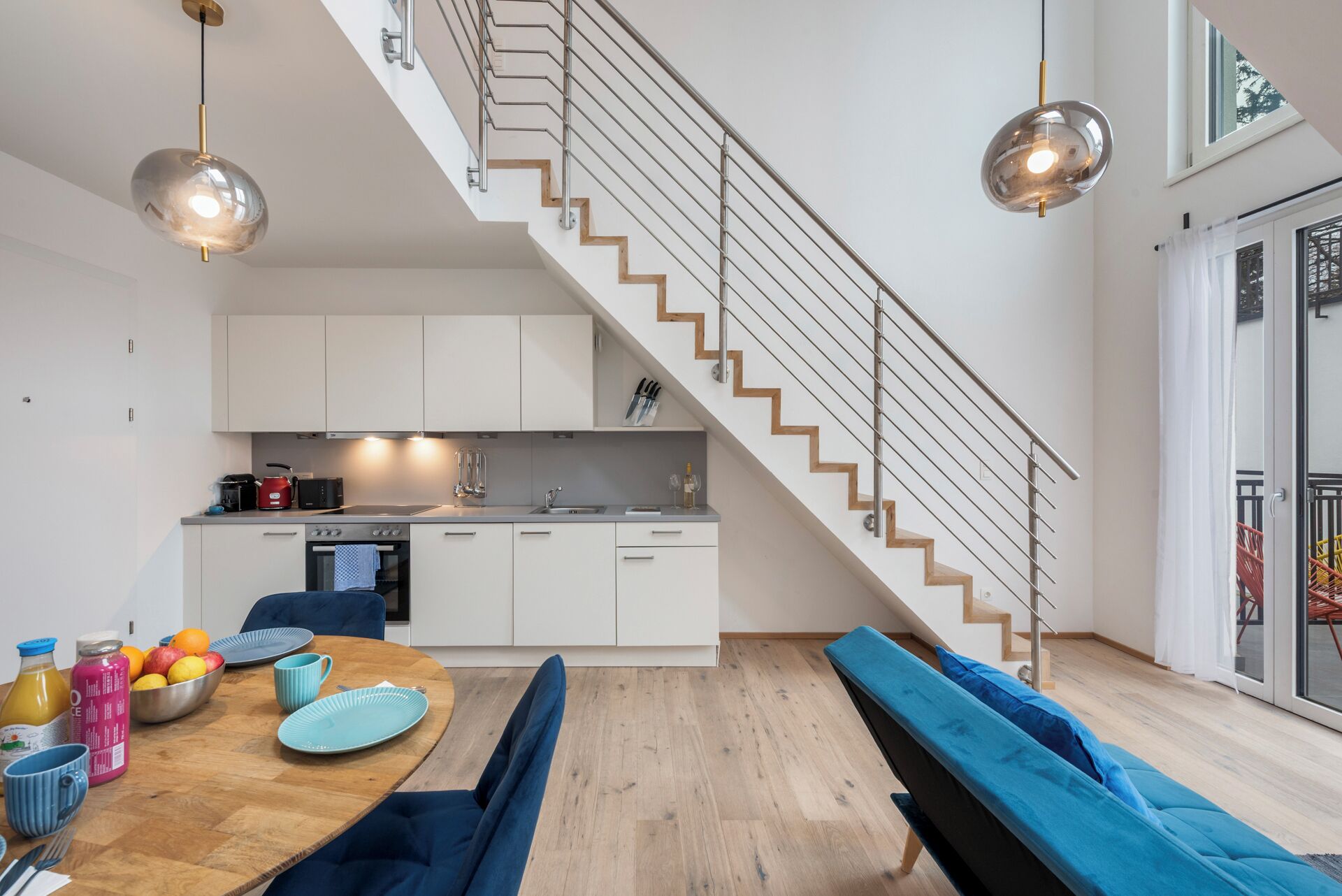 Apartment, Multiple Beds, Non Smoking | Private kitchen | Cookware/dishes/utensils