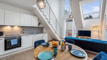 Apartment, Multiple Beds, Non Smoking | Interior