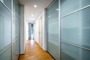 Interior - YiD Bright 2-Bedroom Retreat with Elevator (Florencia)