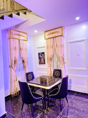 Appartement Deluxe, 4 chambres, balcon