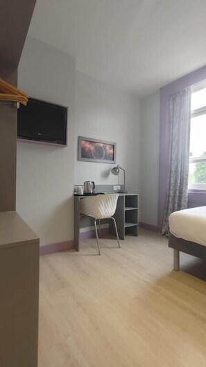 Single Room | Free WiFi