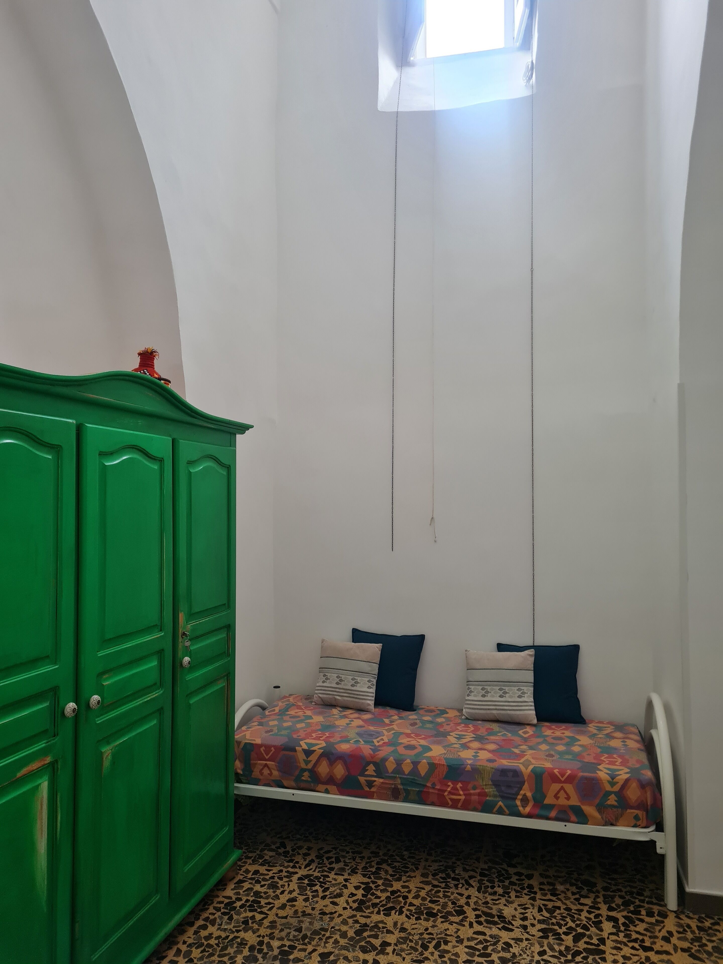 Fer et planche à repasser, Wi-Fi gratuit, draps fournis