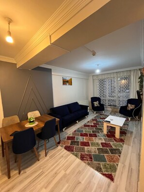 Deluxe Condo, Balcony, City View | Living area - BOLU ELEGANCE SUİT (bolu)