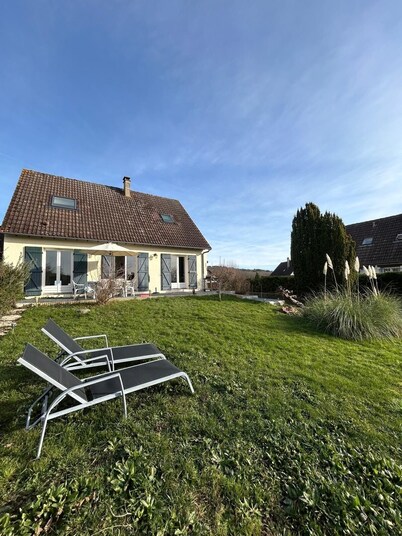 House 8 pers 5 min auxerre