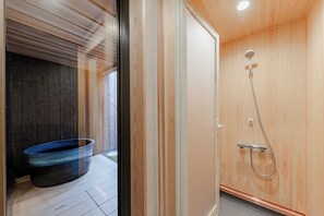 Hair dryer, towels, soap, toilet paper - Kyomachiya, Tomejuku] 2 bedrooms (tatami + double), max 5 people, children welcome, close to sushi market, fully equipped kitchen (京都市)