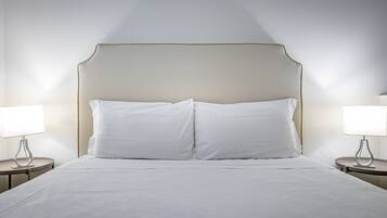 Een strijkplank/strijkijzer, gratis wifi