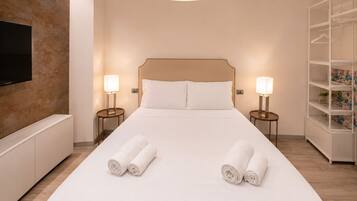 1 bedroom, iron/ironing board, WiFi (free)