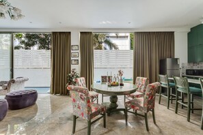 Villa | Tempat makan