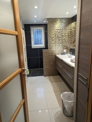 Niet-geclassificeerde afbeelding, 5 van 35, knop