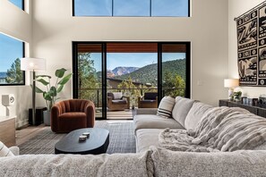 Unclassified image, 4 of 34, button - Hilltop Heaven 360 Red Rock Mtn Views! Lavish in the Lap of Luxury in this (Sedona)